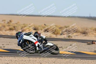 media/Nov-17-2024-CVMA (Sun) [[1fec520723]]/Race 12-Supersport Open/